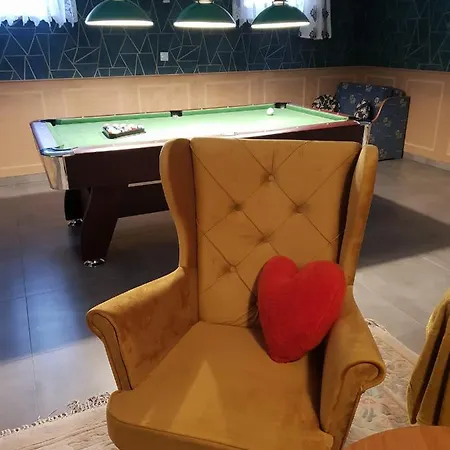 Goralski Limba 1 Chalet